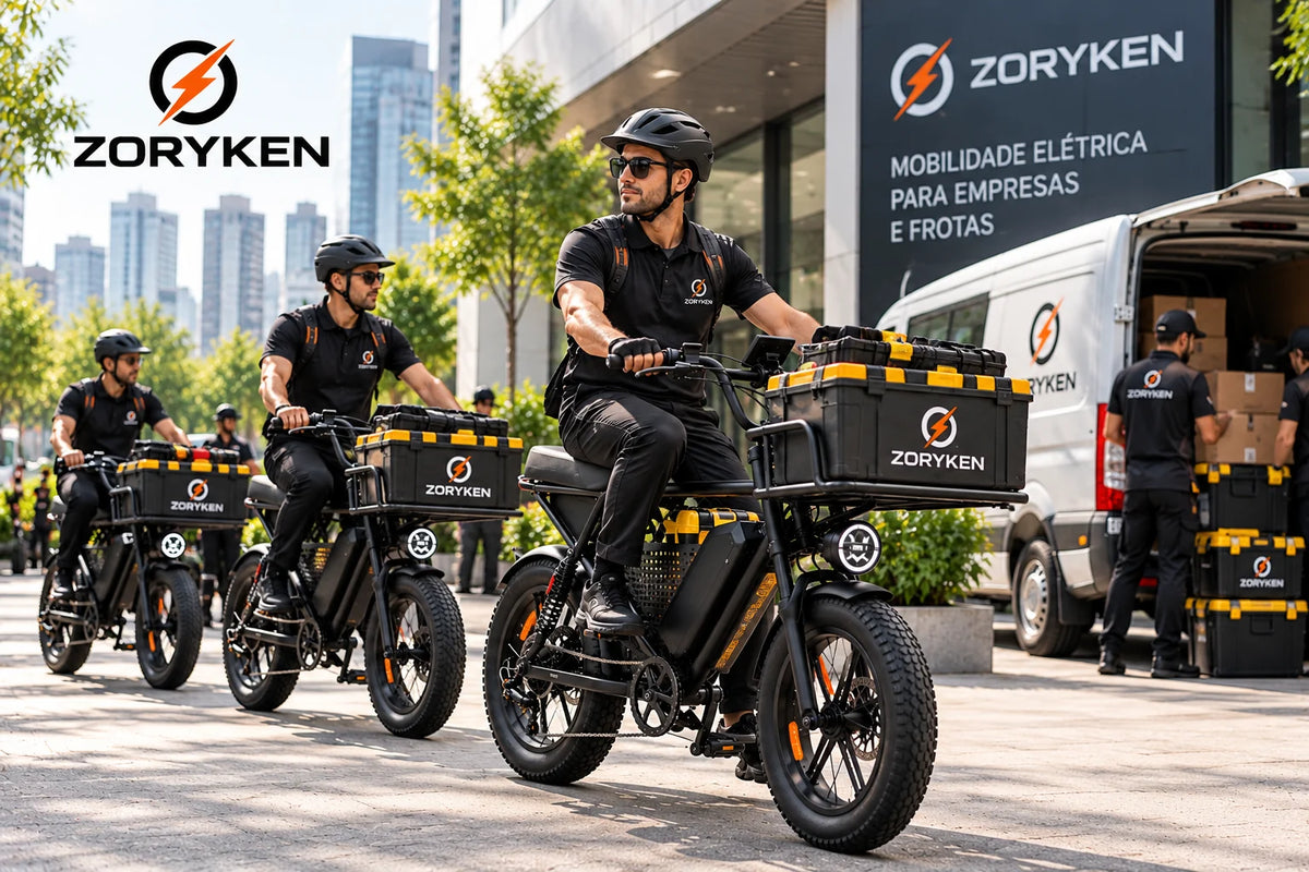 Frota de bicicletas elétricas de carga ZORYKEN X8 com equipe empresarial em operação urbana
