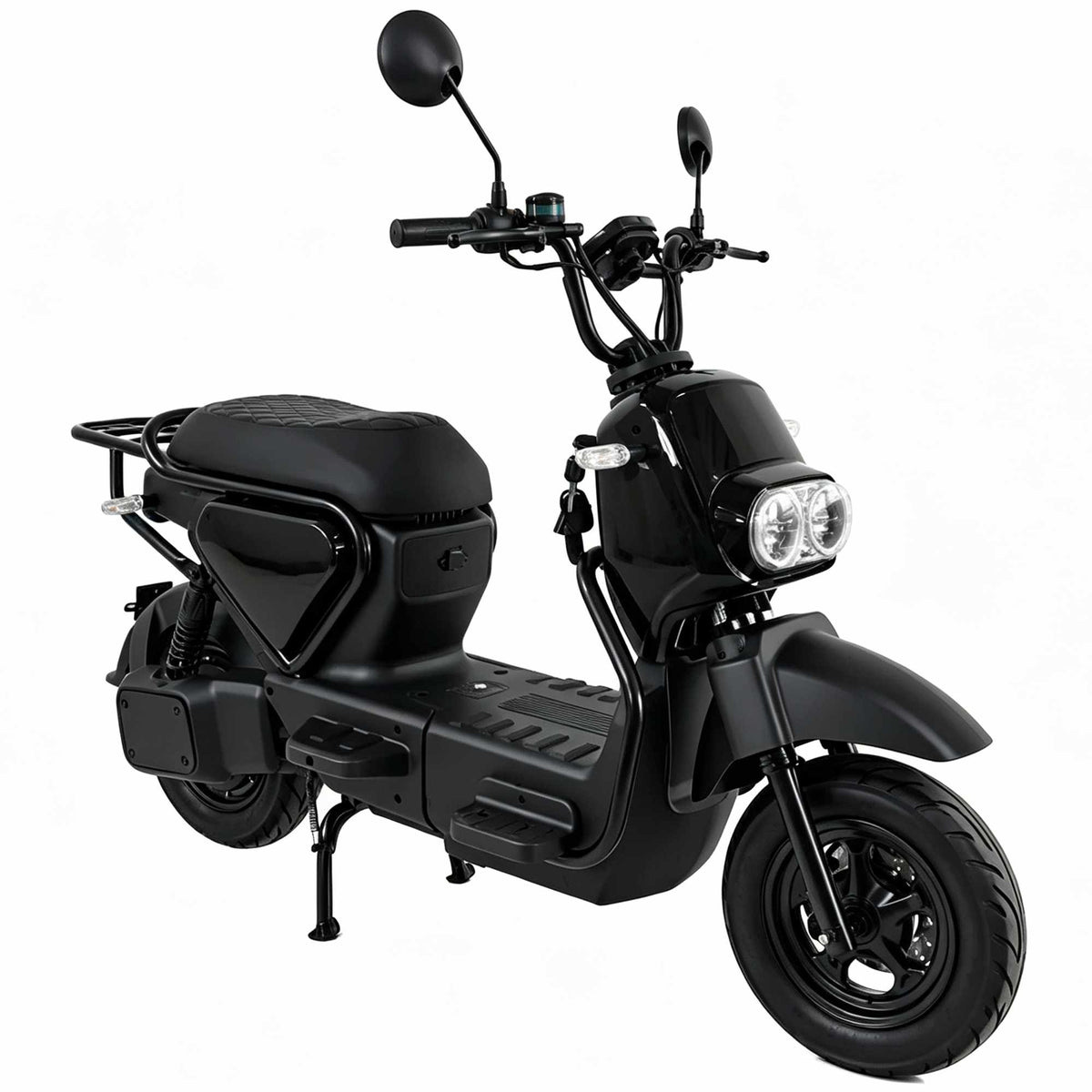 Scooter elétrica ZORYKEN Z5 na cor preto brilhante, posicionada de perfil em ângulo de três quartos sobre fundo branco. Apresenta um design limpo e minimalista, painel digital no guidão, amortecedores traseiros duplos com mola preta e chave na ignição.